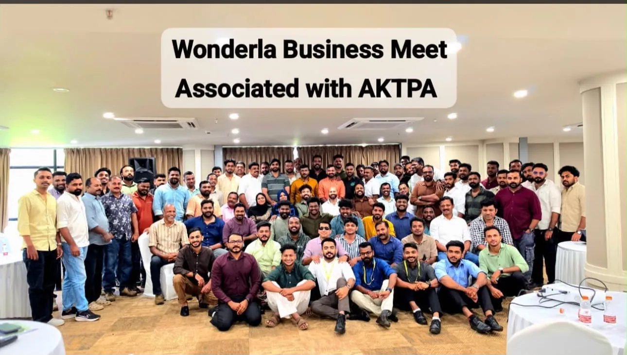 Large group photo at the Wonderla Business Meet associated with AKTPA